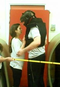 elisa in lift